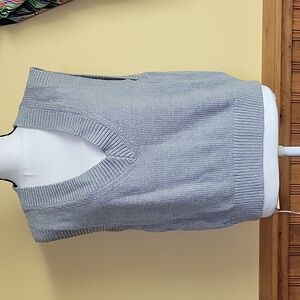 Abercrombie and Fitch woman large vest